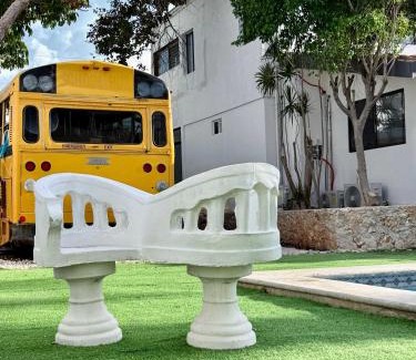 Colonia Campestre House | Sunlit Hideaway plus Pool for 5