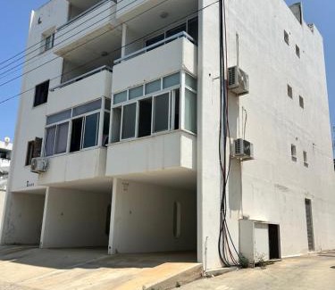 Paphos Apartment | Sunlit Serenity in Paphos