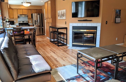 Boise House | Bright & Inviting 3 BR Home with Top Guest Rating of 9.8