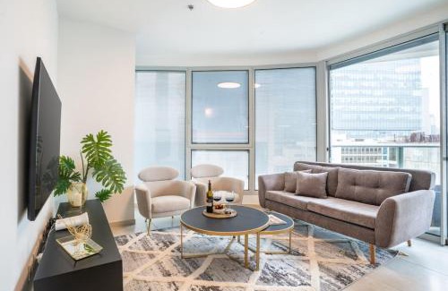 Tel Aviv Apartment | Stylish Apartment in Prime Tel Aviv Location by Sea N' Rent