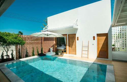 Hat Chao Samran Villa | Relax at Sunn Lay Pool Villa with Family-Friendly Amenities