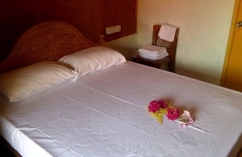 Trincomalee Cabin | Budget-Friendly Sunntop Cabana with Family Amenities