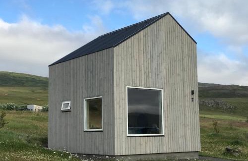 Akureyri House | Welcoming Sunnuhlid Houses: Rated 9.2/10, Family-Friendly Stay