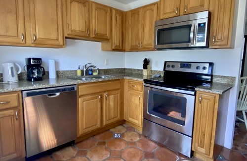 East Ocean Ave Apartment | Cozy 2-Bed Apartment Steps from Water and Near Beach