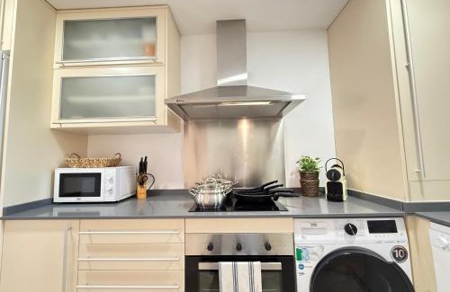 New Golden Mile Apartment | Inviting 2 Bedroom Apartment with Pool on the New Golden Mile