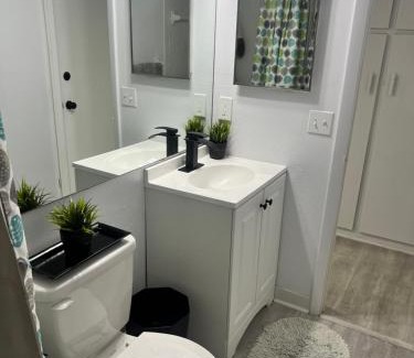 Embassy Hills House | Bright 3BD Home Just Minutes from the Beach