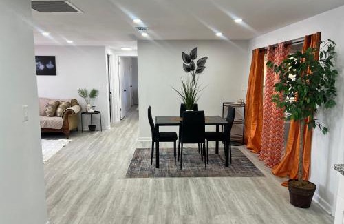 Embassy Hills House | Bright 3BD Home Just Minutes from the Beach