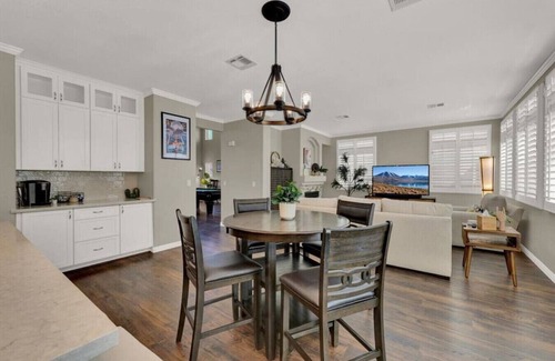 Green Valley North House | Bright 5BR Las Vegas Retreat with Private Pool & Spa