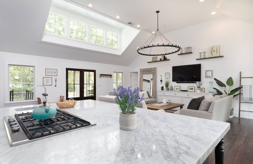 Isle of Palms House | Family-Friendly 5BR Oasis with Pool & Golf Cart Near Beach