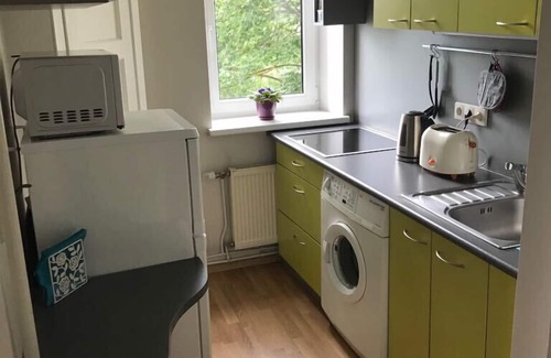 Avoti Apartment | Tranquil Flat with Pool & Breakfast near City Centre