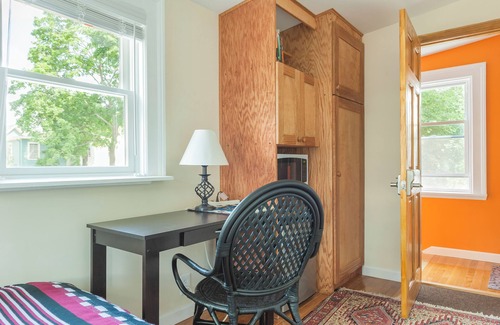 North Cambridge House | Immaculate 3 Bed/2 Bath Oasis Near Alewife T