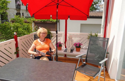 Friedrichshafen Apartment | Inviting Lakeview Apartment with Pool and Family Amenities