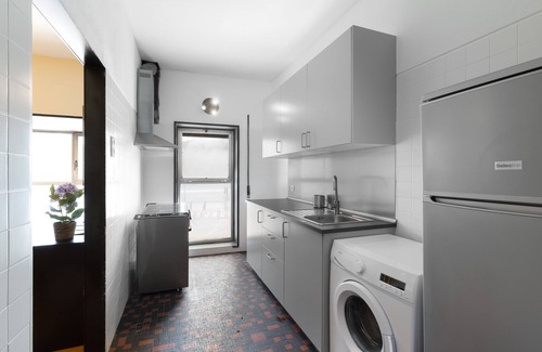 Lordelo do Ouro e Massarelos Apartment | Sunny Apartment Douro Riverside with Spa and Breakfast