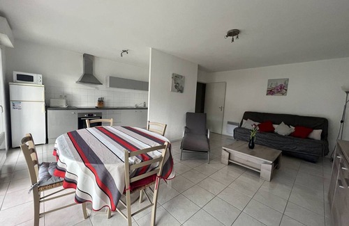 Cambo-les-Bains Apartment | Relaxing Retreat at Apartment Cambo-les-Bains for Two