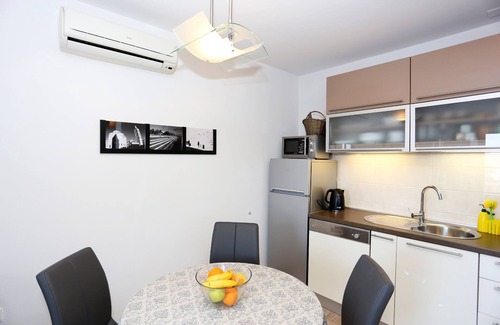 Zadar Apartment | Seaside Getaway: SUNNY APARTMENT IVA with Pool Access