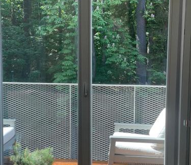 Juodkrante Apartment | Inviting Apartment with Forest View & Oceanfront Access