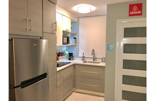 Levittown House | Cozy Beachside Apartment with Free Parking for Families