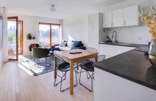 Porte de la Chapelle Apartment | Beautiful Apartment with Paris and Sacré-Cœur Views