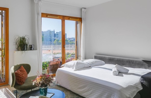 Porte de la Chapelle Apartment | Beautiful Apartment with Paris and Sacré-Cœur Views