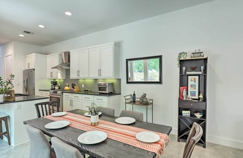 Brentwood House | Bright Austin Retreat: Steps from Parks & Downtown Fun