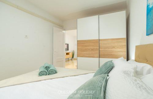 Torrevieja Apartment | Sunny Beachside Apartment Sleeps 4 Ground Floor