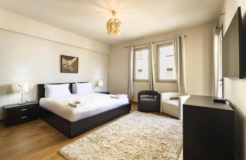 Al-Khalifa Apartment | Sunny Cairo City Center l Serviced l Golf l Pool l Gym l 3
