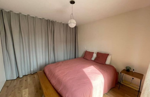 Saint-Charles Apartment | Central Apartment with Family-Friendly Amenities