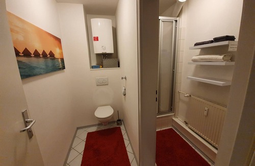 Kempten House | Bright City Apartment in Kempten with Pool & Spa Access