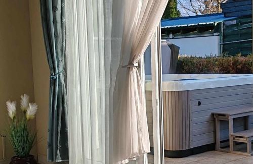Dunaujvaros Villa | Discover Sunny City House Dunaújváros - Family & Pet Friendly