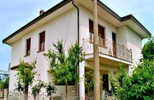 Gatteo a Mare Apartment | Ideal Family Retreat at Belvilla by OYO Venturi Cherry