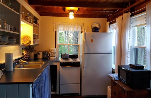 Tenants Harbor Cottage | Cozy Cottage in Tenants Harbor with Wi-Fi & Ocean Views