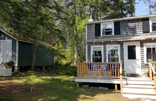Tenants Harbor Cottage | Cozy Cottage in Tenants Harbor with Wi-Fi & Ocean Views