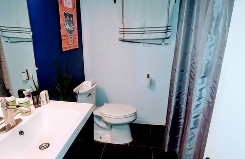 North Shoal Creek Condo | Inviting Condo in North Central Austin with Pool & Spa