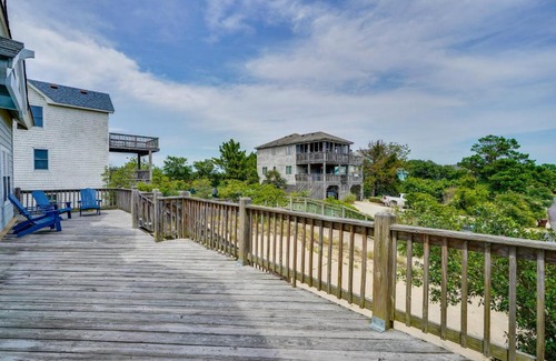 Ocean Sands House | Inviting Corolla Home Just Steps from the Beach