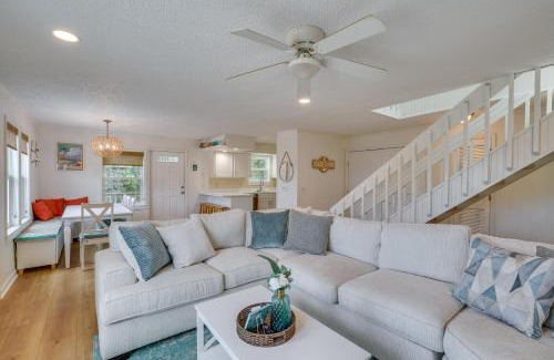 Ocean Sands House | Inviting Corolla Home Just Steps from the Beach