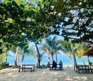 Ranong Resort | Beachfront Bliss at Sunny Cove Beach Resort Koh Phayam