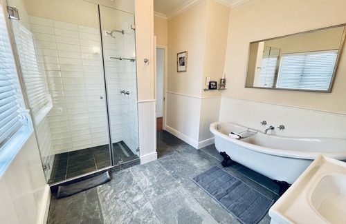 Fish Hoek House | Experience Sunny Cove Manor: 10/10 Rated with Pool & Dining