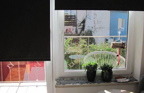 Unterallgau Apartment | Cozy Room with Balcony and Spa in Trunkelsberg Retreat