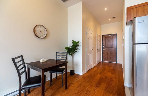 South End Apartment | Bright Downtown Loft with AC & Family-Friendly Amenities