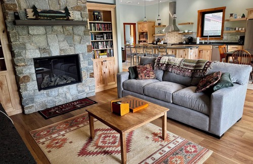 Thayerville House | Sunny Escape 2: Ocean View Retreat with Spa & Hot Tub