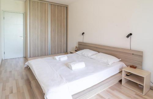Trakata Apartment | Relaxing Flat with Pool and Breathtaking Ocean Views