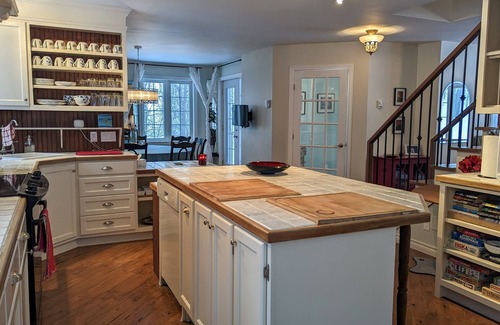 Morin Heights House | Charming French Country Home with Spa and Ocean View