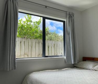 Fairview Heights Villa | Sunny Haven Northshore - Free Parking, Wifi, Coffee, Milk and Tea
