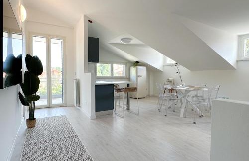 Gabicce Mare Apartment | Exceptional Sunny House Gabicce - 4 Star with Breakfast & Pets