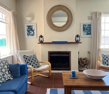 Arniston House | Pet-Friendly Sunny House with Ocean Views in Arniston