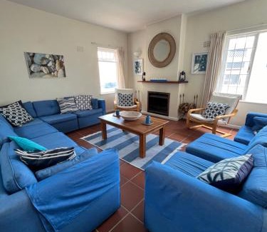 Arniston House | Pet-Friendly Sunny House with Ocean Views in Arniston