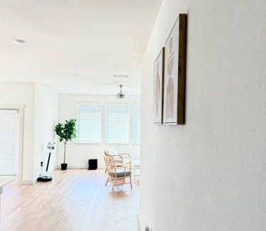 McNeil House | Sunny House