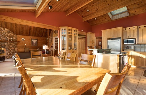 Bellingham House | Beautiful Lake Whatcom Waterfront with Private Beach & Dock
