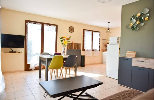 Farinole House | Beachside Retreat: Enjoy Oceanfront Views and Breakfast