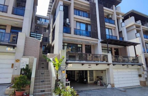 Miaoli House | Budget-Friendly Sunny Lohas Room for Your Next Adventure